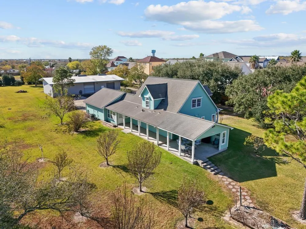 2237 Avenue A San Leon, TX 77539