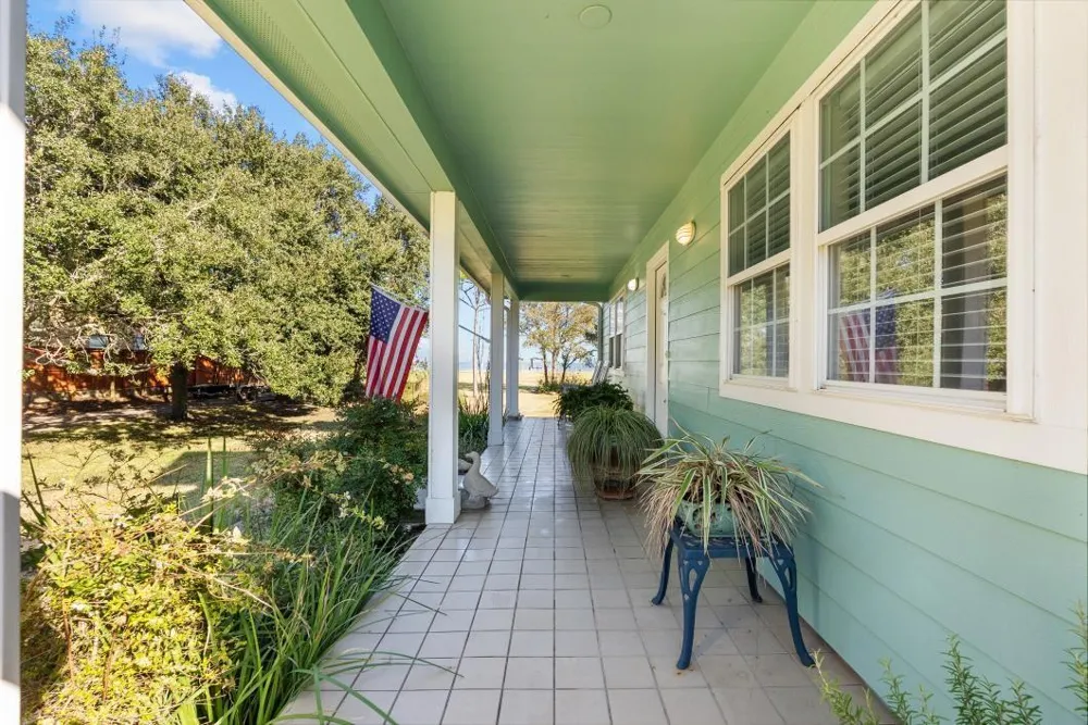 2237 Avenue A San Leon, TX 77539