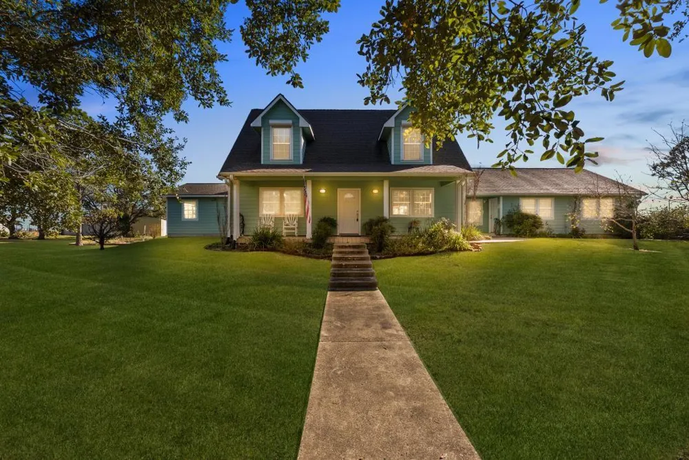 2237 Avenue A San Leon, TX 77539