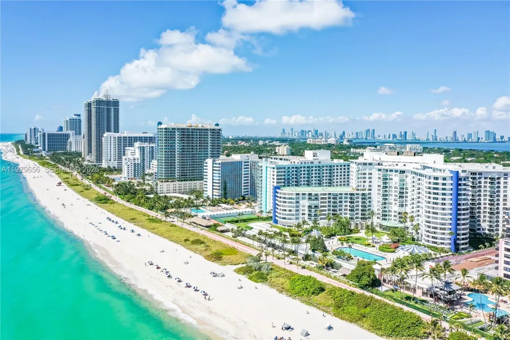 5161 Collins Ave #1610 Miami Beach, FL 33140