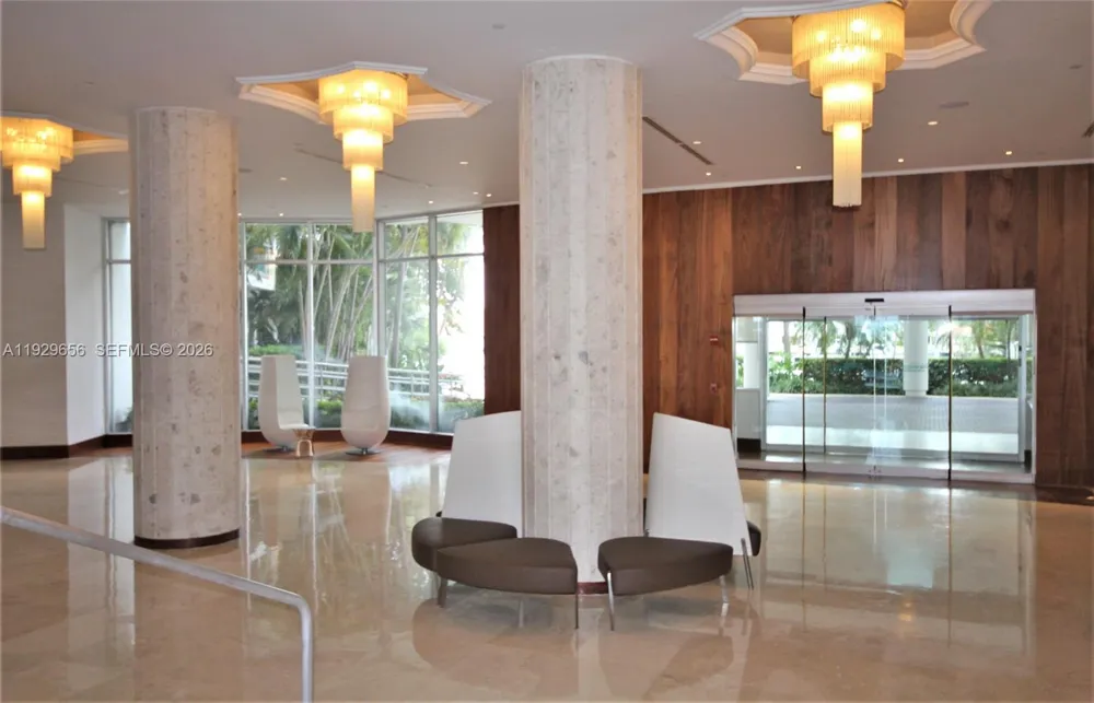 5161 Collins Ave #1610 Miami Beach, FL 33140
