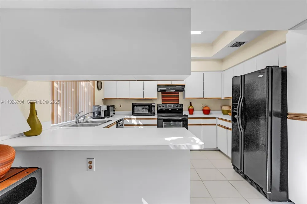 10132 NW 4th St Plantation, FL 33324