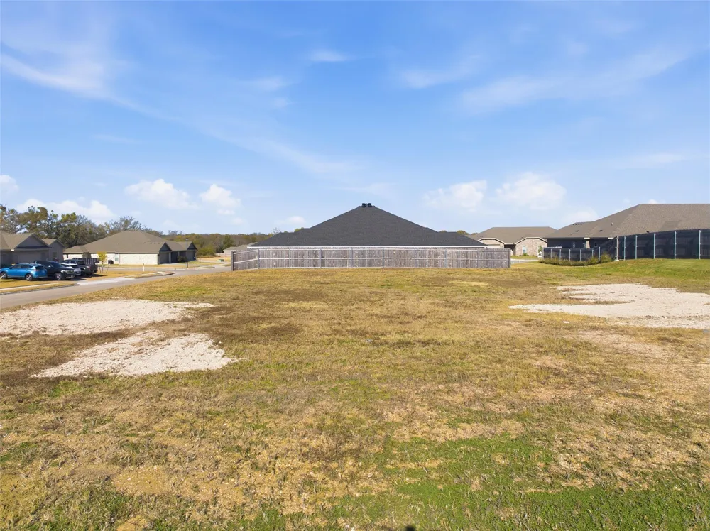 700 Sugar Mill Court Robinson, TX 76706