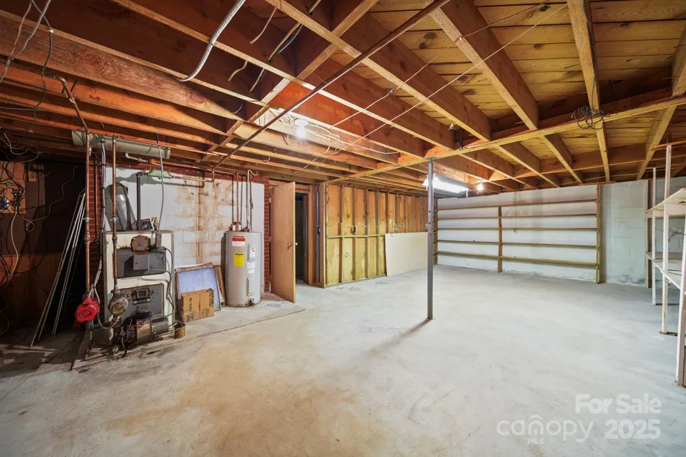 1223 Walker Road Mount Pleasant, NC 28124