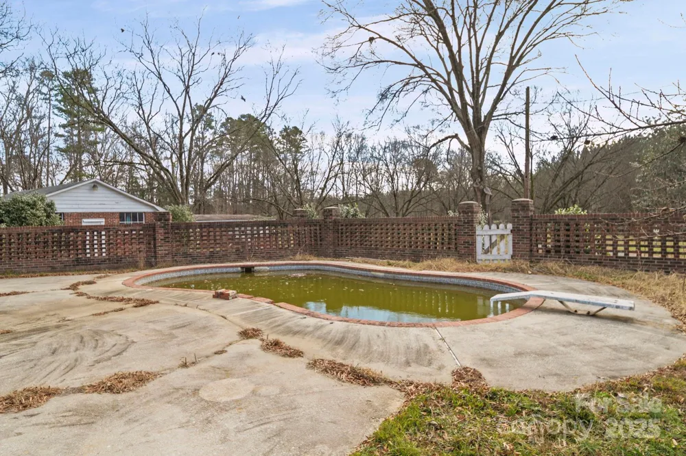 1223 Walker Road Mount Pleasant, NC 28124