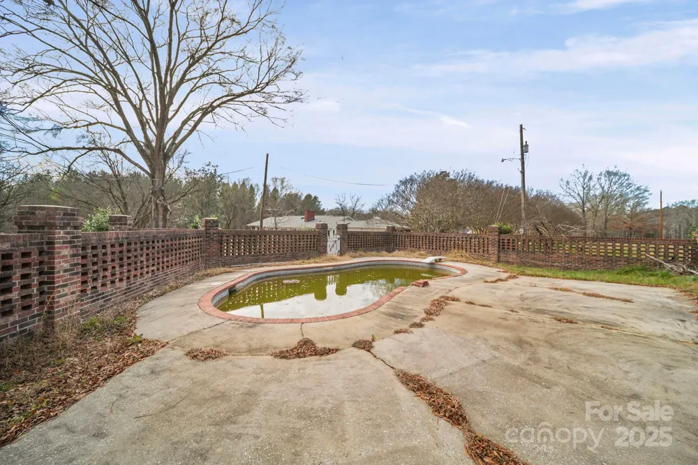 1223 Walker Road Mount Pleasant, NC 28124