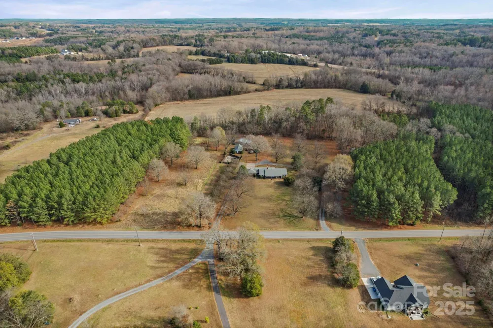 1223 Walker Road Mount Pleasant, NC 28124