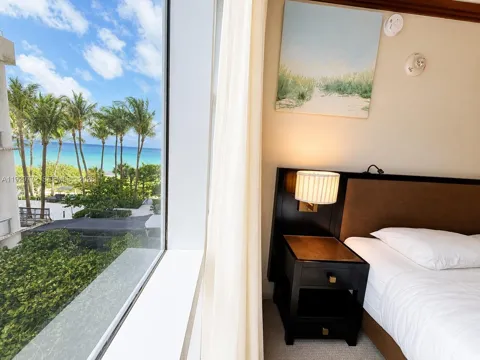 6801 Collins Ave #309