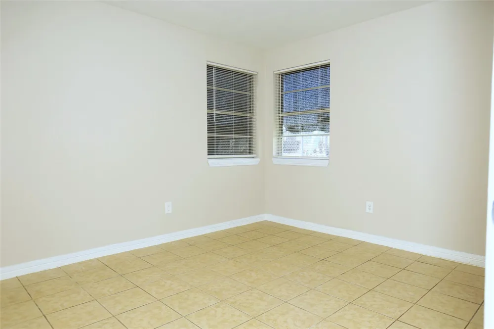 123 W 6th St #1 Freeport, TX 77541