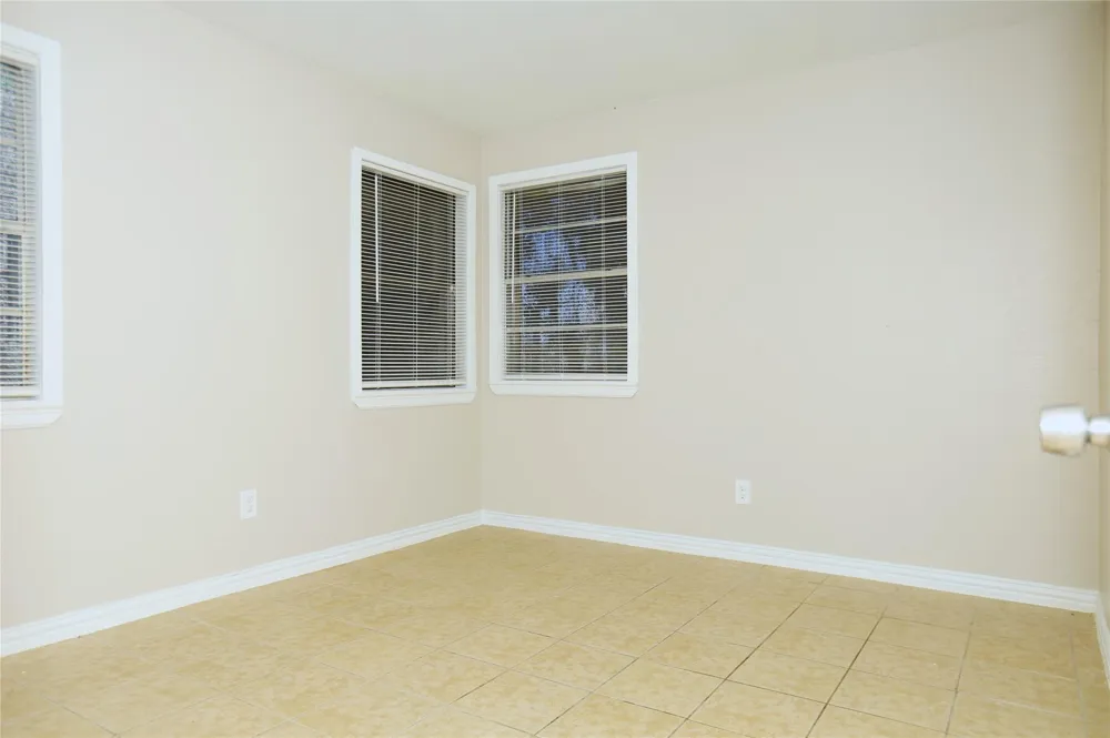 123 W 6th St #1 Freeport, TX 77541