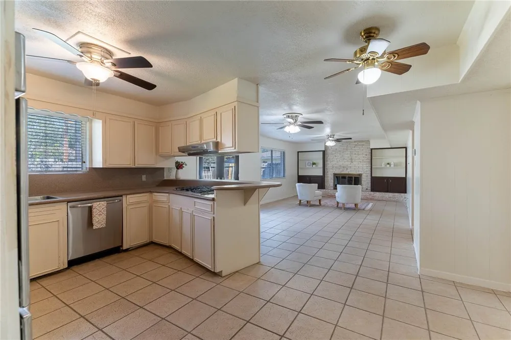 4622 Coventry Lane Corpus Christi, TX 78411