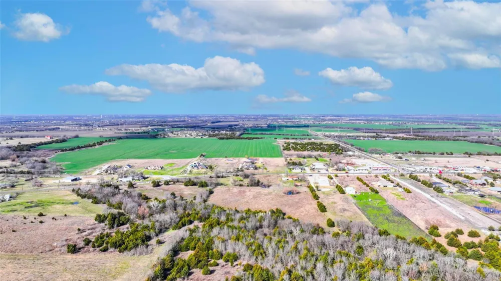 7409 W State Highway 66 Fate, TX 75189