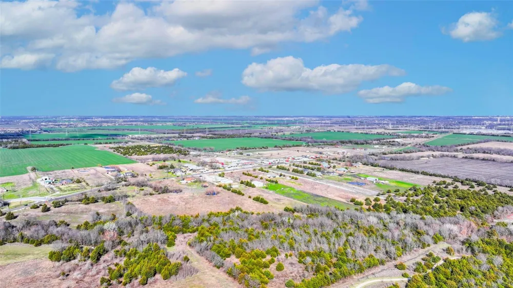 7409 W State Highway 66 Fate, TX 75189
