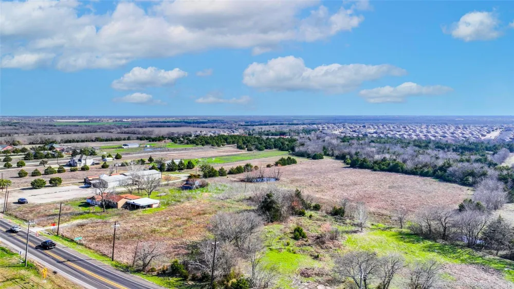 7409 W State Highway 66 Fate, TX 75189