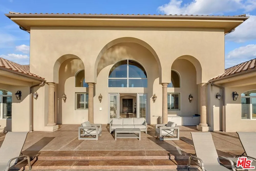 1990 E Highway 46 Shandon, CA 93461