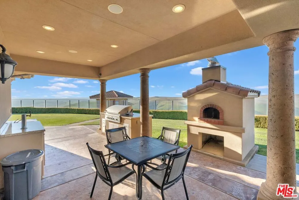 1990 E Highway 46 Shandon, CA 93461