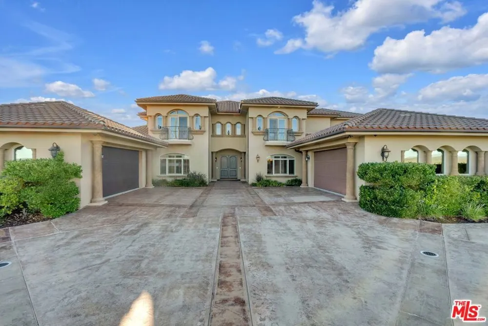 1990 E Highway 46 Shandon, CA 93461