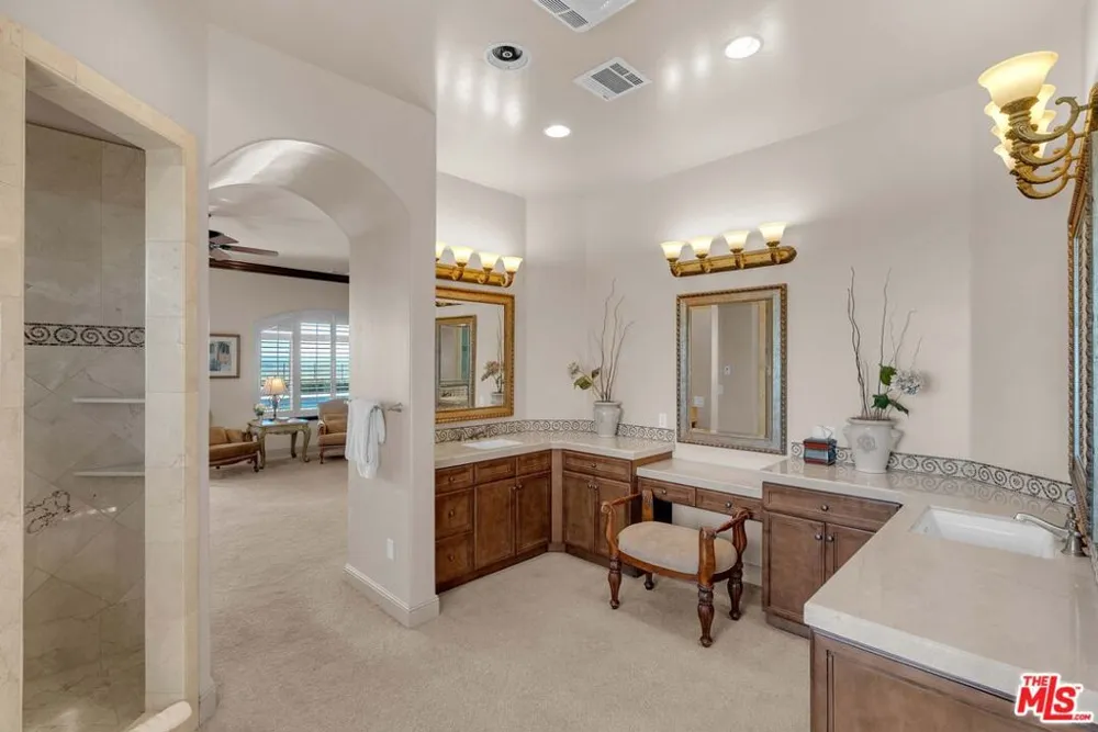 1990 E Highway 46 Shandon, CA 93461