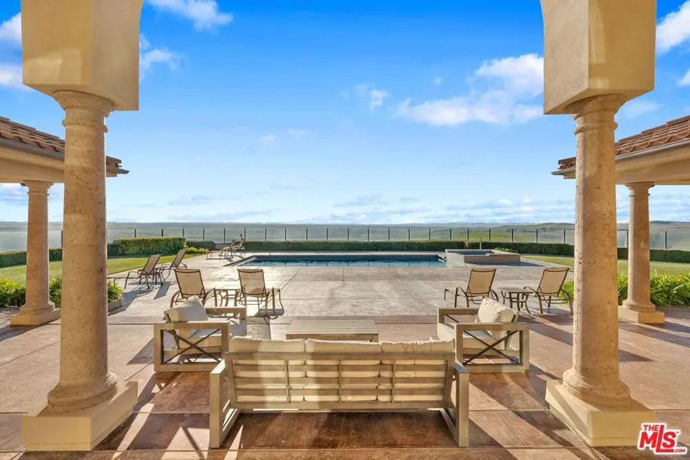 1990 E Highway 46 Shandon, CA 93461