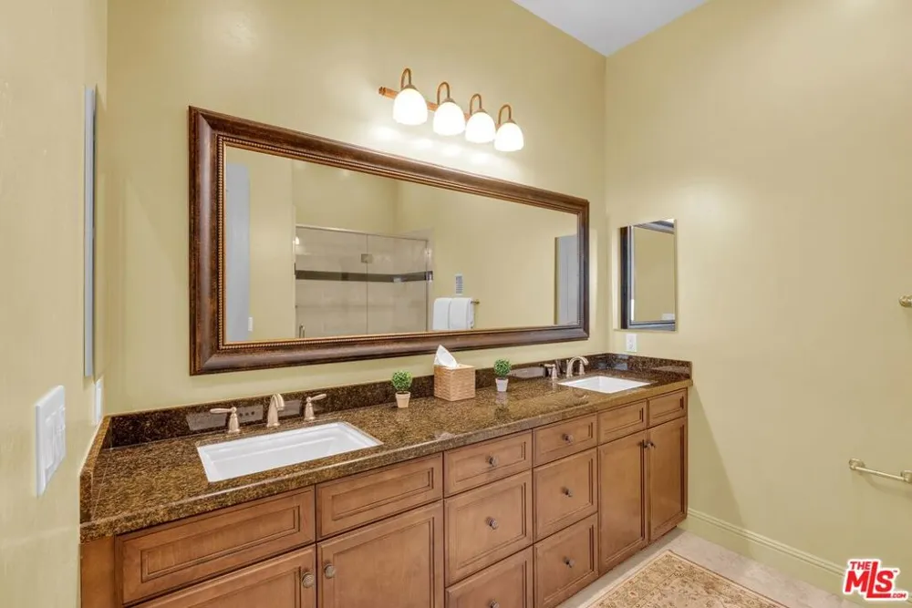 1990 E Highway 46 Shandon, CA 93461