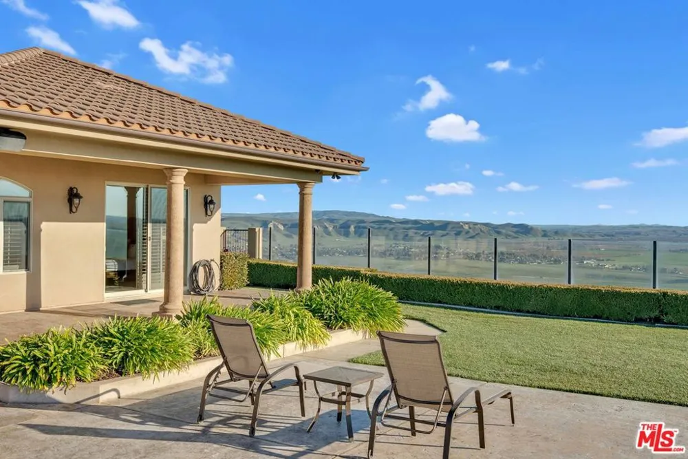 1990 E Highway 46 Shandon, CA 93461