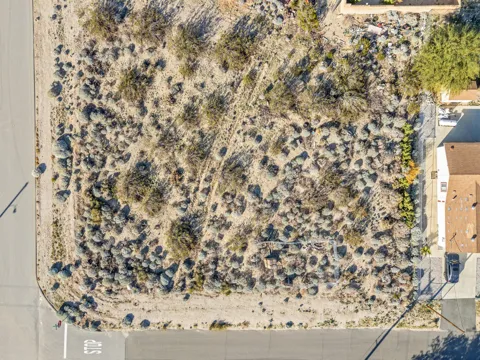 55844 Sagebrush Avenue