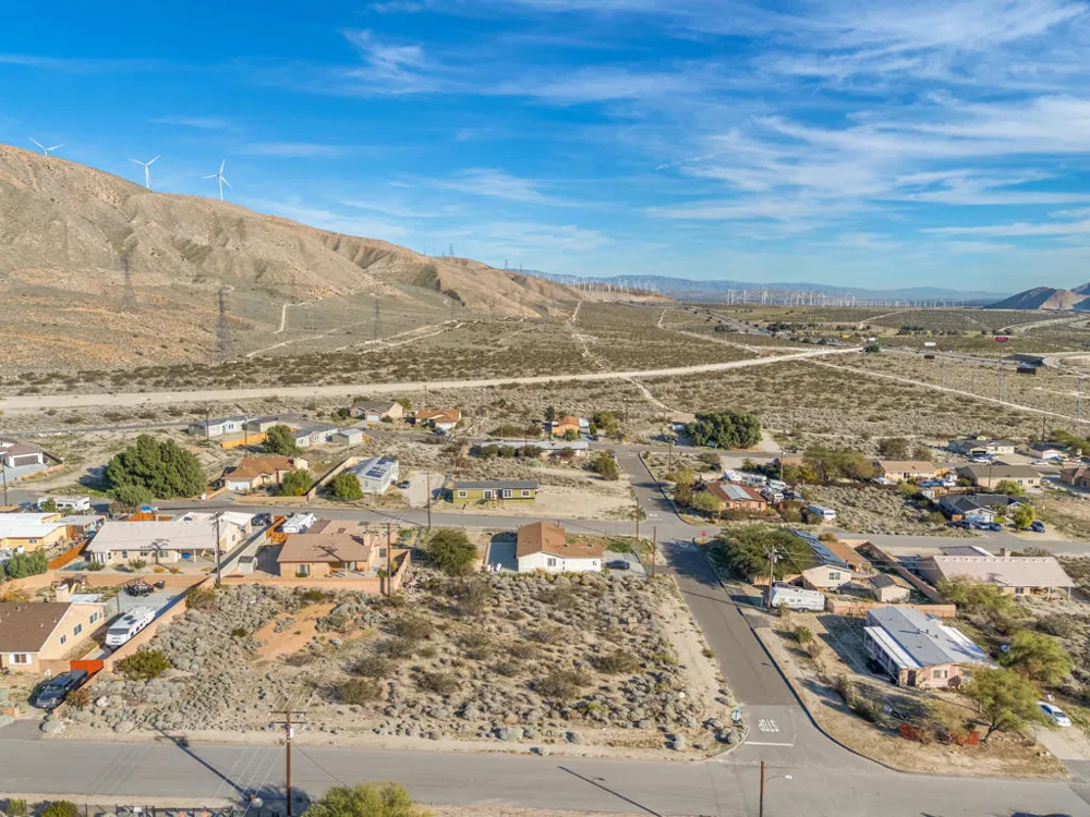 55844 Sagebrush Avenue Whitewater, CA 92282