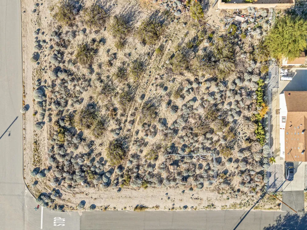 55844 Sagebrush Avenue Whitewater, CA 92282
