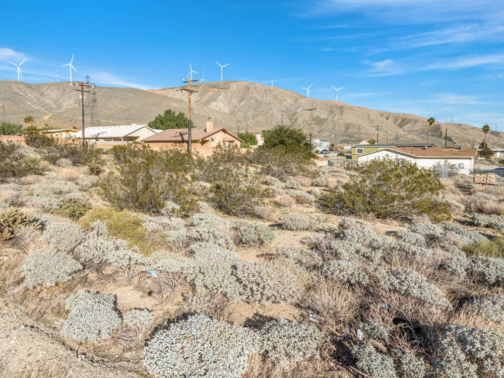 55844 Sagebrush Avenue Whitewater, CA 92282