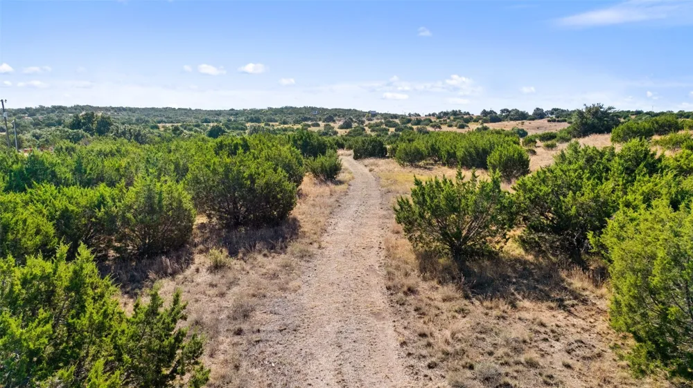 386 Appaloosa Run Johnson City, TX 78663