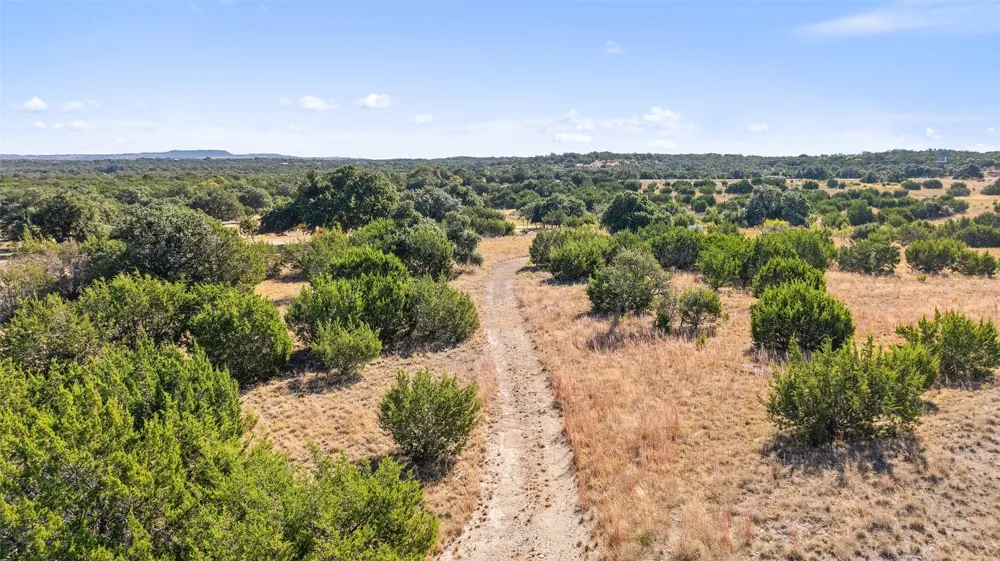 386 Appaloosa Run Johnson City, TX 78663