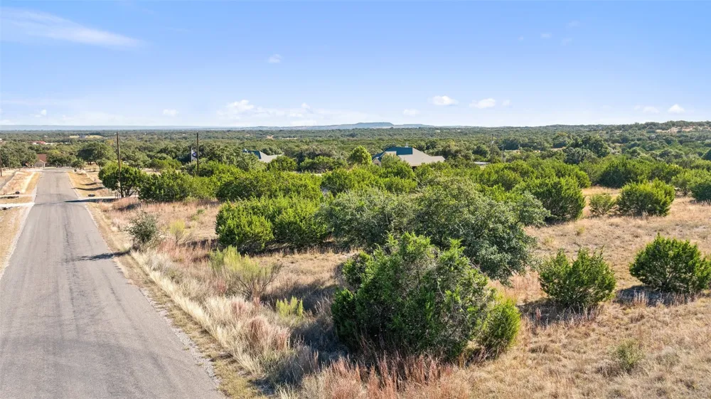 386 Appaloosa Run Johnson City, TX 78663
