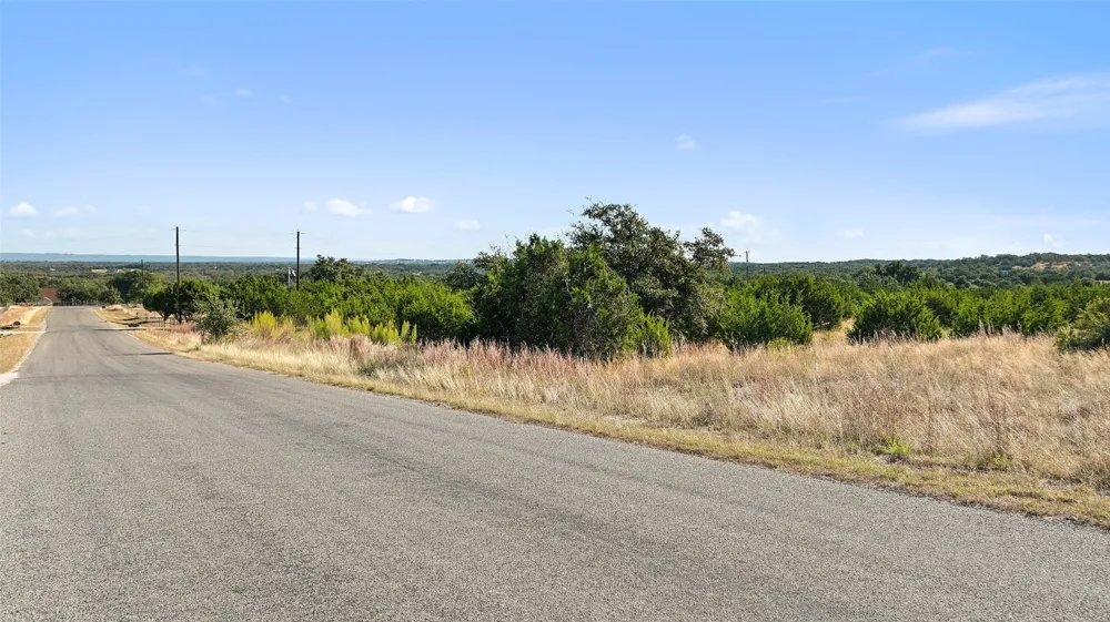 386 Appaloosa Run Johnson City, TX 78663