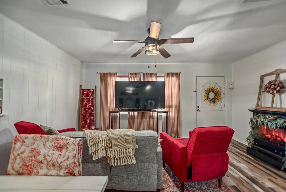 101 Lubbock Street Point Comfort, TX 77979