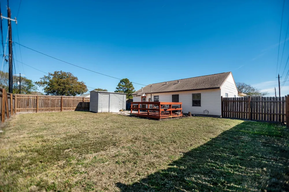 101 Lubbock Street Point Comfort, TX 77979