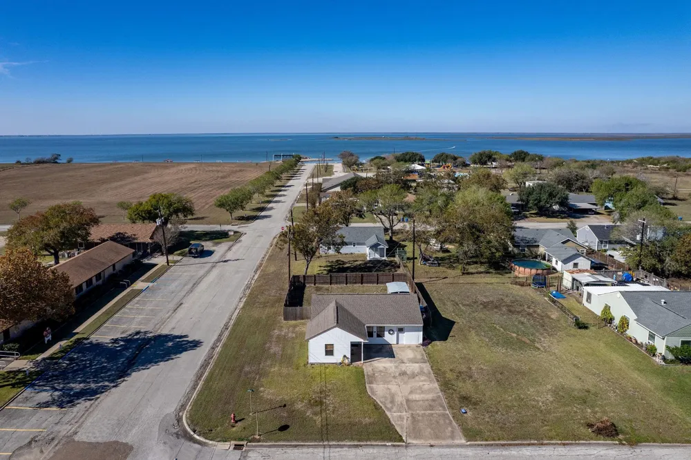 101 Lubbock Street Point Comfort, TX 77979