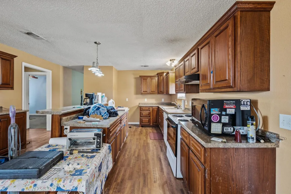 1841 County Road 36080 Honey Grove, TX 75446