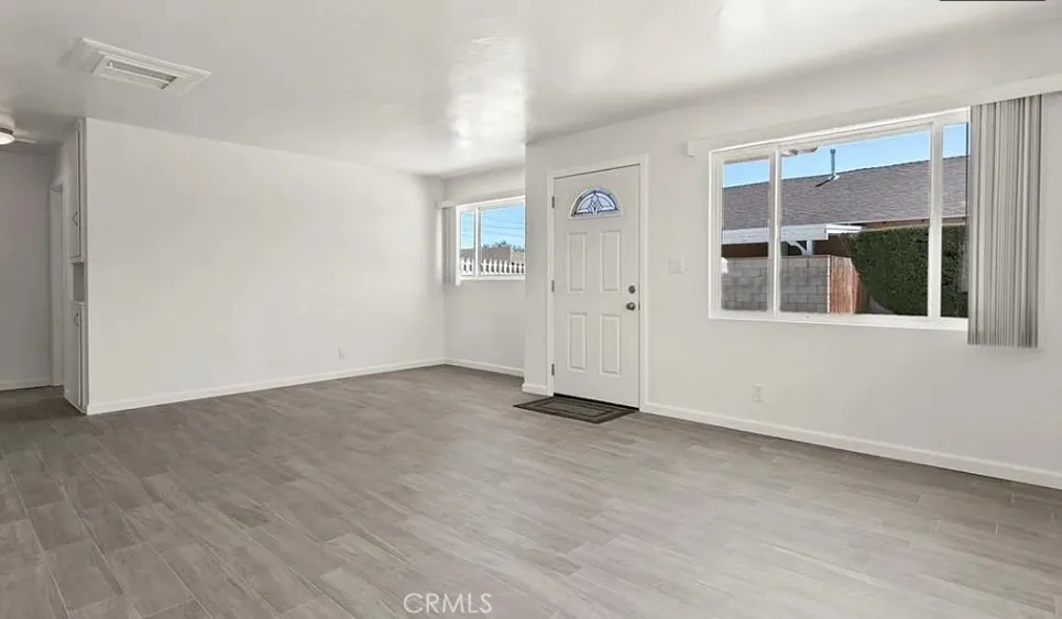 45122 Date Lancaster, CA 93534