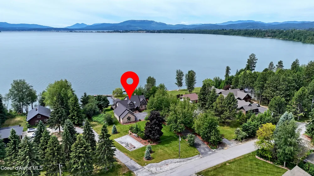 540 Ponder Pt Drive Sandpoint, ID 83864