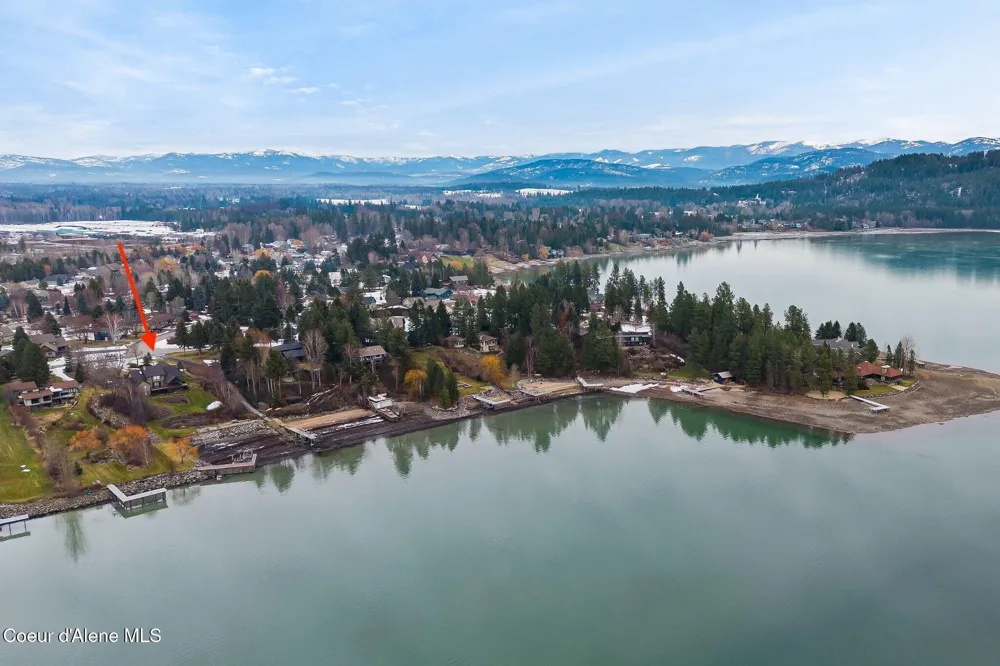 540 Ponder Pt Drive Sandpoint, ID 83864