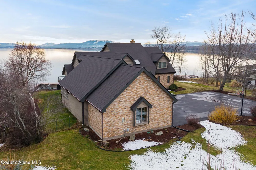 540 Ponder Pt Drive Sandpoint, ID 83864