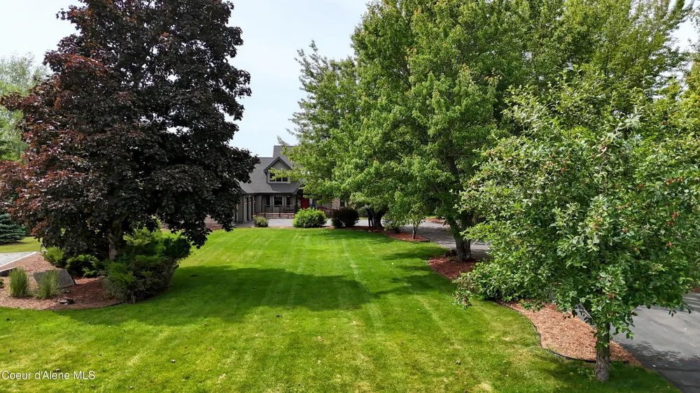 540 Ponder Pt Drive Sandpoint, ID 83864