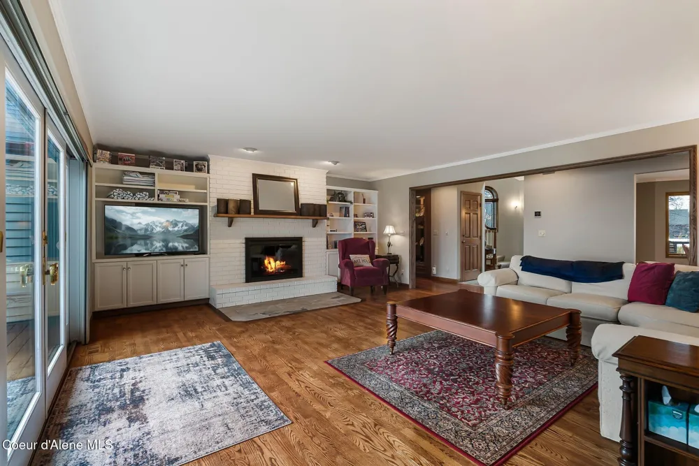 540 Ponder Pt Drive Sandpoint, ID 83864