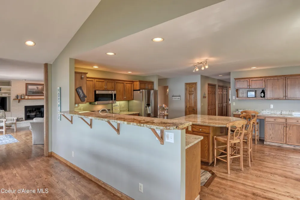 540 Ponder Pt Drive Sandpoint, ID 83864