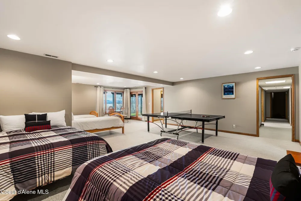 540 Ponder Pt Drive Sandpoint, ID 83864