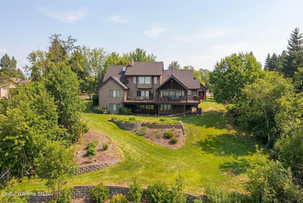 540 Ponder Pt Drive Sandpoint, ID 83864