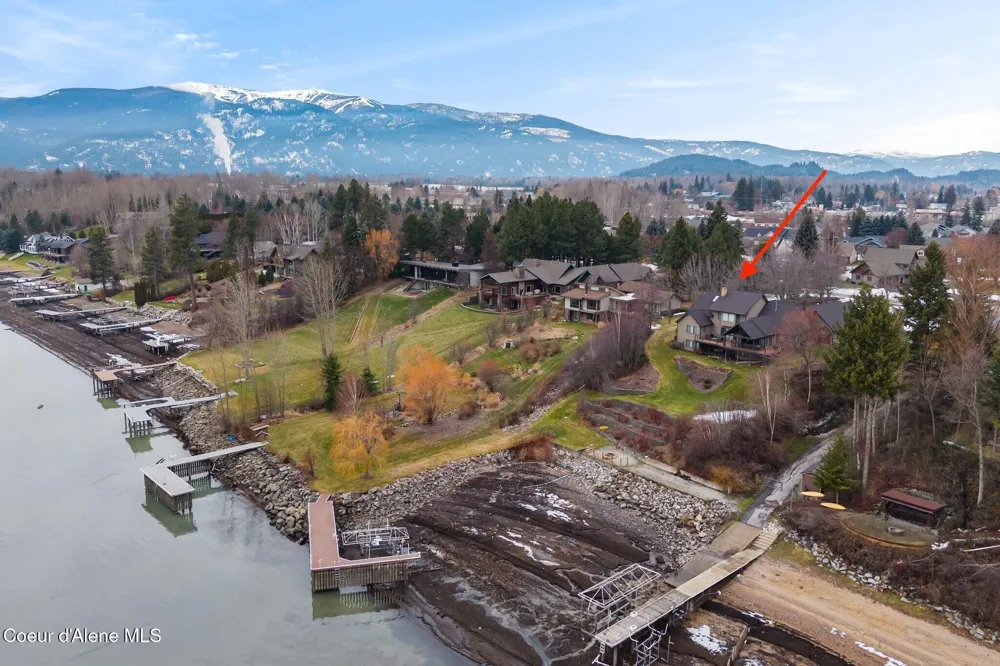 540 Ponder Pt Drive Sandpoint, ID 83864