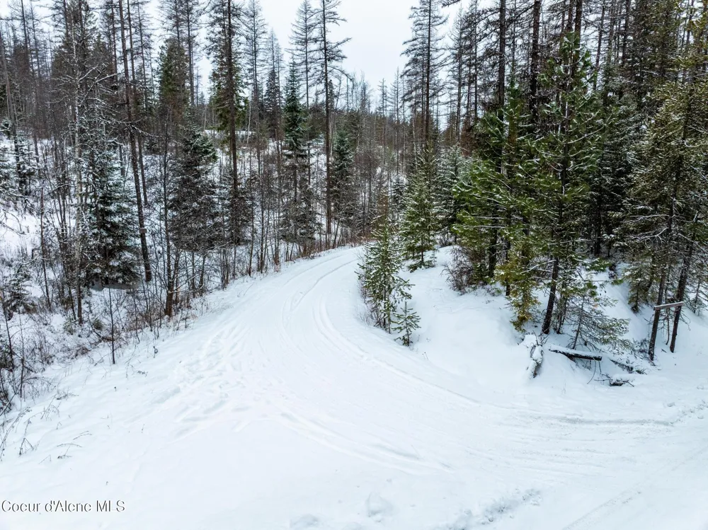 NKA Jewel Lake Road Sagle, ID 83860