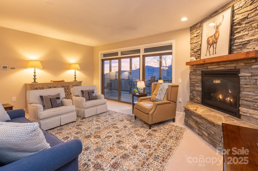 120 Pleasant View Boulevard Sugar Mountain, NC 28604