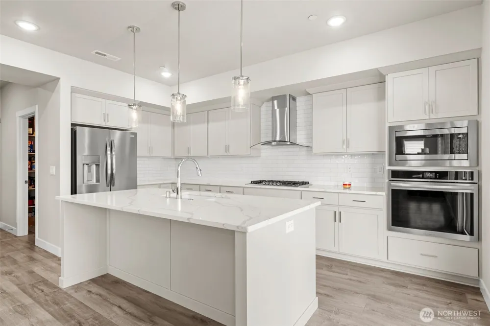 4182 Potlatch Street Richland, WA 99352
